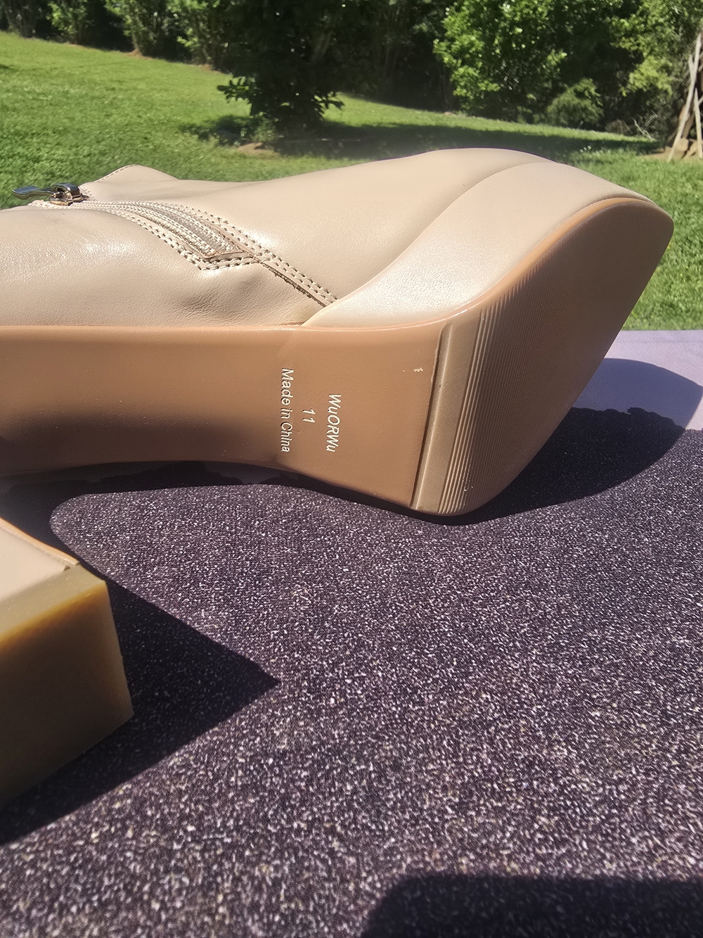 Pointed-Toe Block Heel Ankle Boot in Beige - Picture 5 of 5